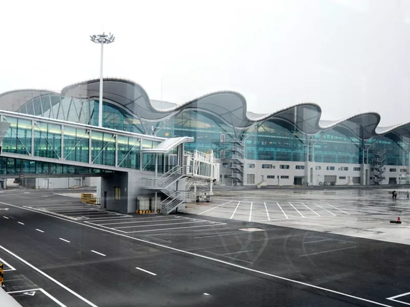 High Rise Airport Polad Struktur Binası